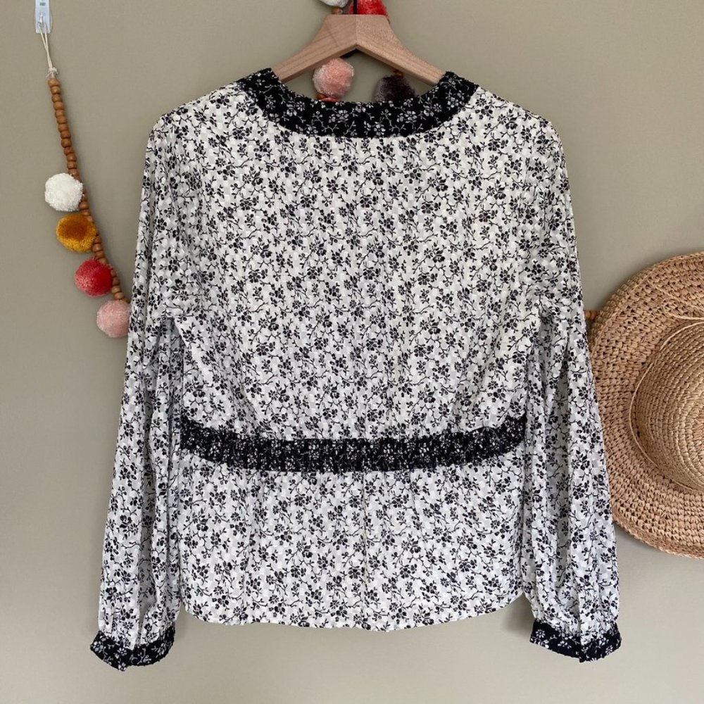 Madewell Black & White Floral Peplum Blouse Top Size Medium - Picture 7 of 10